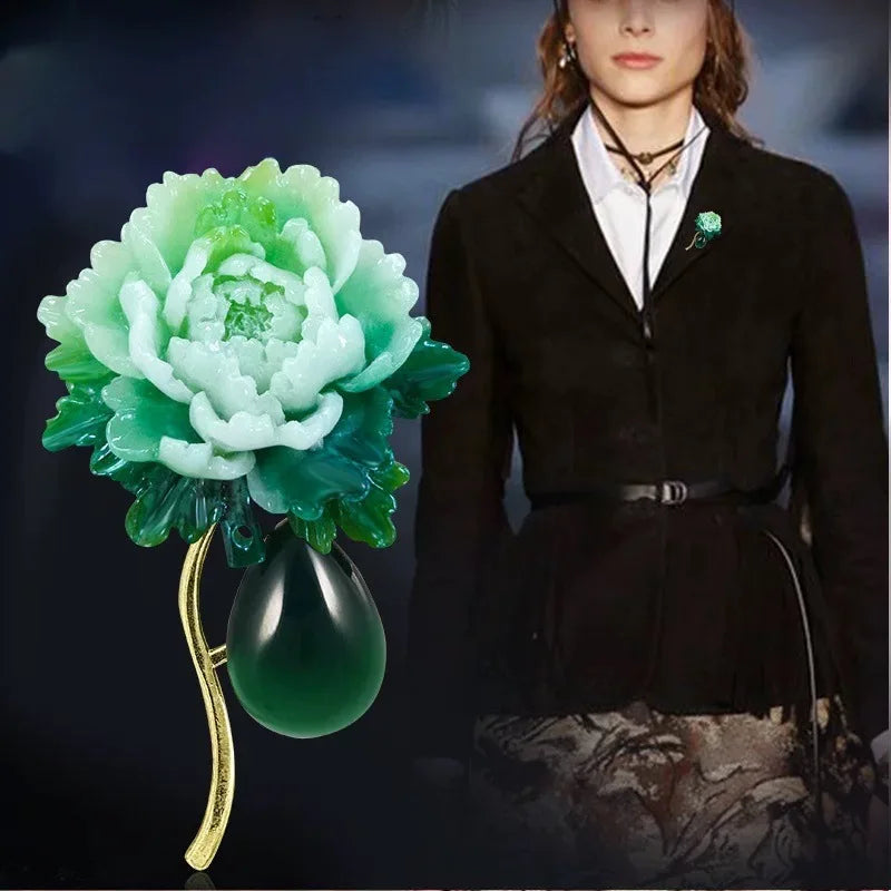 Vintage Resin Stone Green Peony Brooch for Woman Flower Lapel Pins Chinese Style Party Wedding Suit Coat Jewelry Gifts
