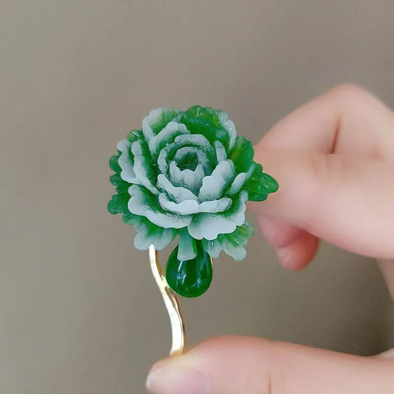 Vintage Resin Stone Green Peony Brooch for Woman Flower Lapel Pins Chinese Style Party Wedding Suit Coat Jewelry Gifts