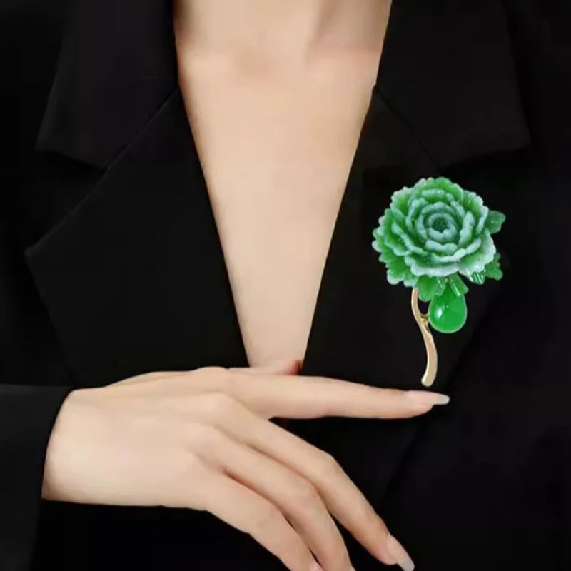 Vintage Resin Stone Green Peony Brooch for Woman Flower Lapel Pins Chinese Style Party Wedding Suit Coat Jewelry Gifts